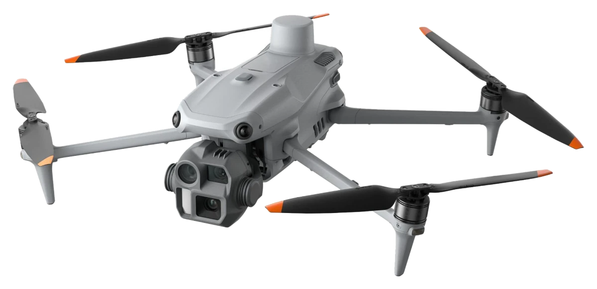 Drone DJI Mavic 4 in volo